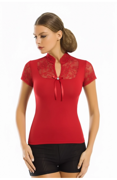 Berrak Dantelli Yarım Kollu Kadın Bluz Elestan