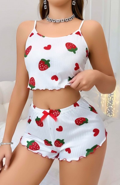 Kadın Beyaz Çilek desenli Şortlu Pijama Takımı 5053