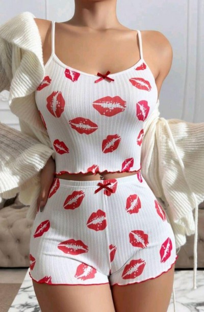 Kadın Beyaz Dudak Desenli Seksi Gecelik Takım 5021