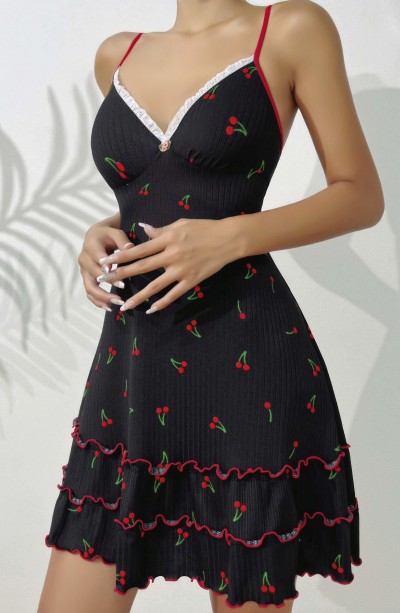 Kadın Siyah Kiraz Baskılı  Akılı Gecelik 5110