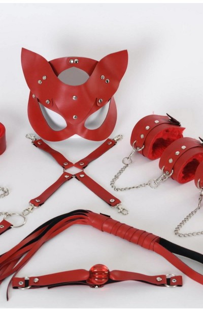 Kırmızı İçi Tüğlü Maske,Kol,Bacak,Ağız Topu,Kırbaç,Tasma Set 700938