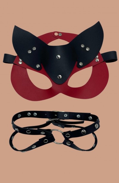 Kırmızı/Siyah Maske Ve Çiftli Tasma Deri Set 800257