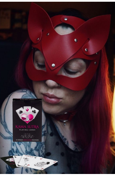 Sexi Görselli Oyun Kartı Kama Sutra Kırmızı Maske İkili Setmodel BK1037